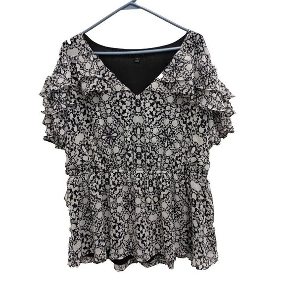 Lane Bryant Tops - Lane Bryant Womens Ruffle Top  Size 14 Black White Elastic Waist Tie Side V-Neck